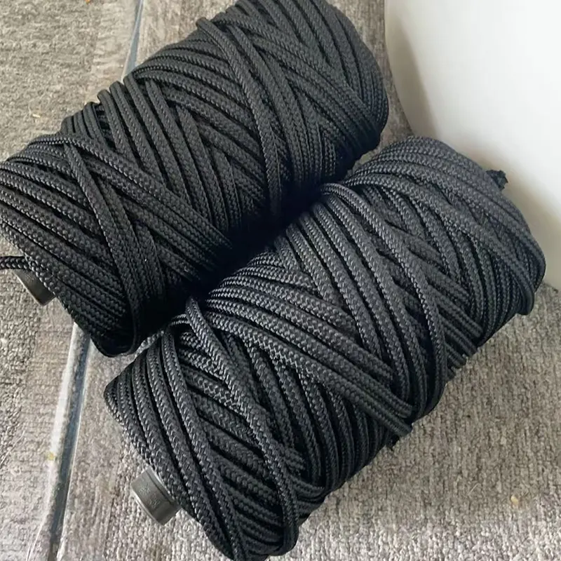 Paano Maihahatid ng 6mm Black Nylon Rope ang Maaasahan na Lakas at Flexibility para sa Mga Aplikasyon sa Labas Paano Maihahatid ng 6mm Black Nylon Rope ang Maaasahan na Lakas at Flexibility para sa Mga Aplikasyon sa Labas